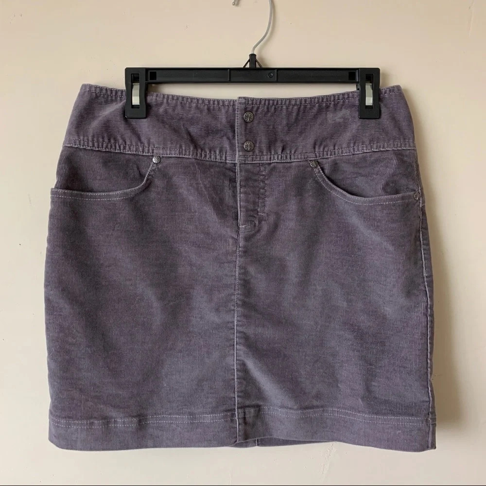 Athleta Purple Corduroy Skirt size 6